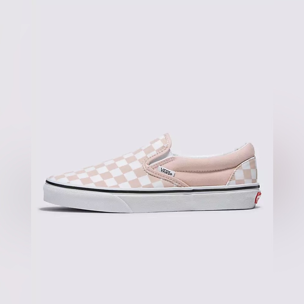 🌸VANS Pink checkered slip-ons